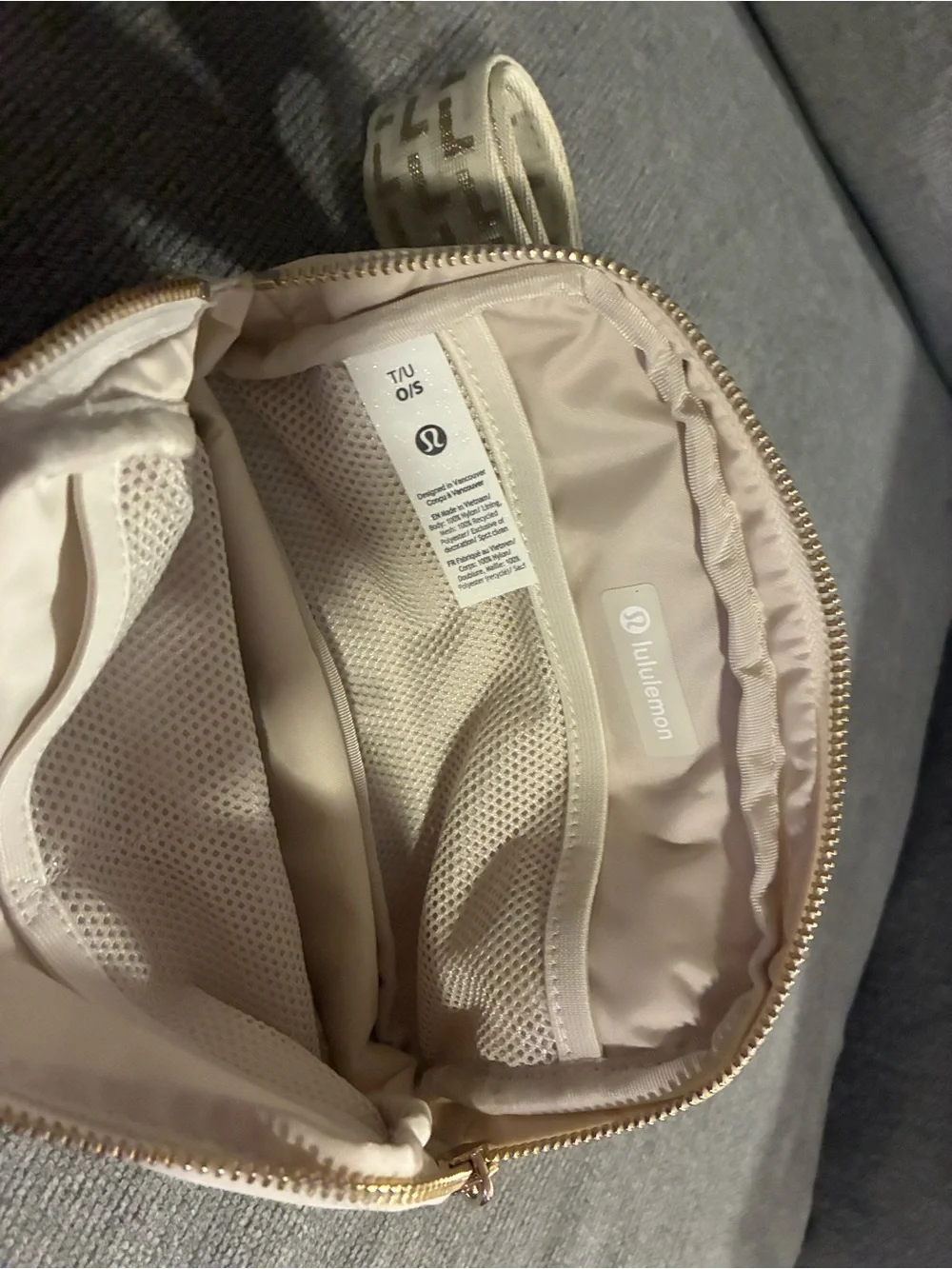 Lululemon belt bag